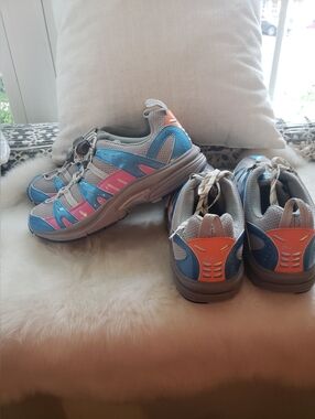 2 Pair Dr. Comfort Diabetic Sneakers